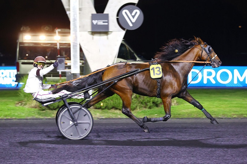 You are currently viewing Furioso Fligny étincelant sur le mâchefer parisien